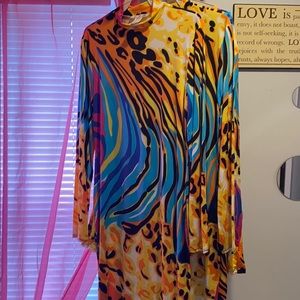 Multicolor body on dress